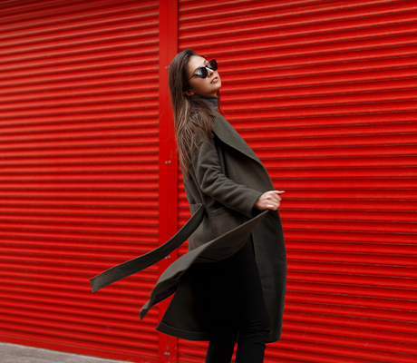 A Guide to Effortlessly Styling Minimalist Fashion