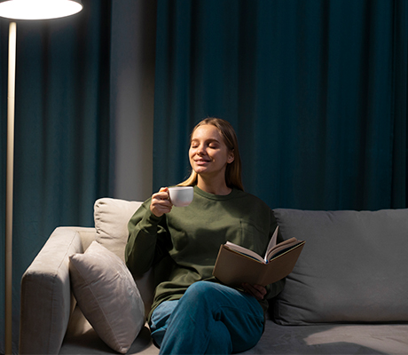 7 Must-Have Gadgets for a Smart and Stylish Living Space
